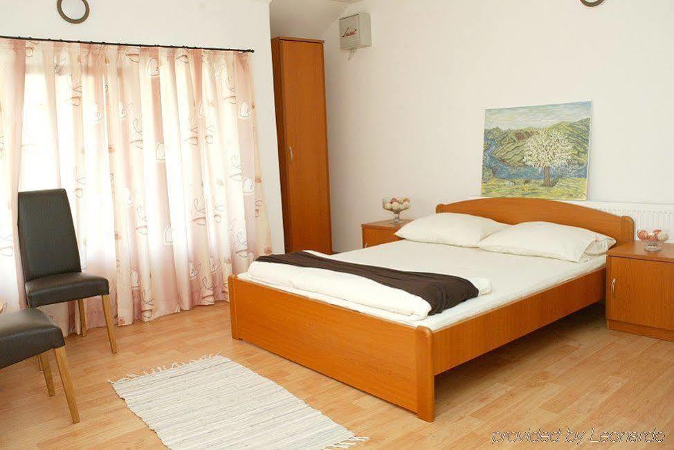Hotel Irmak Sarajevo Ngoại thất bức ảnh